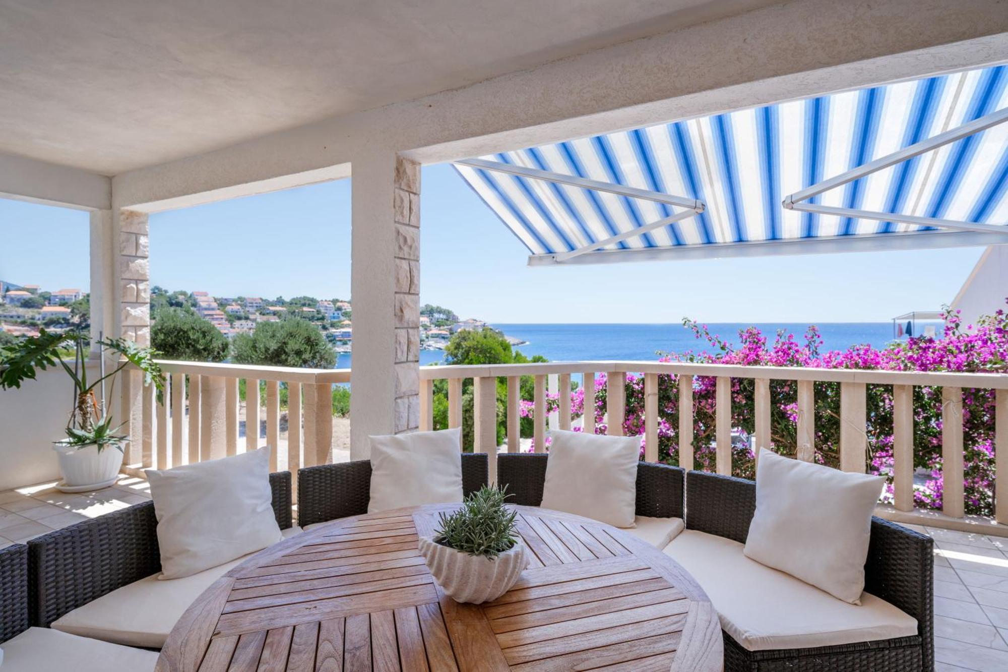 Apartmani Marelic - Sun Beach Zavalatica Buitenkant foto